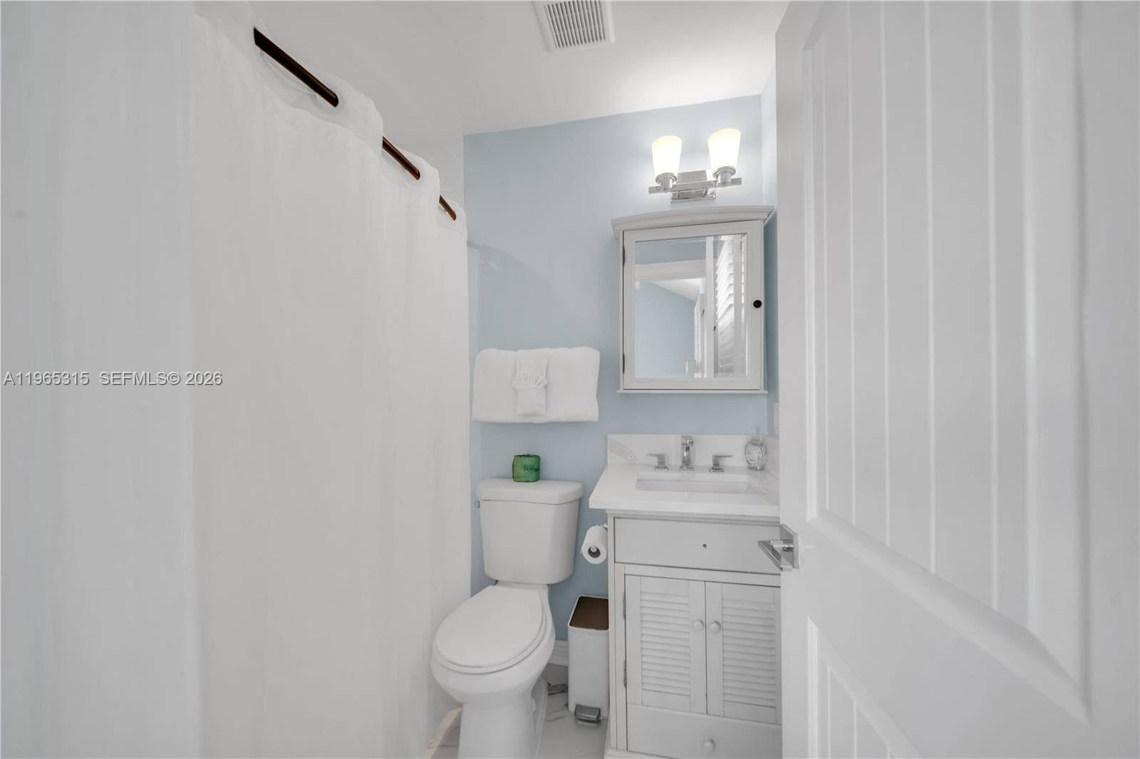 7026 Harbor Village Dr photo 19