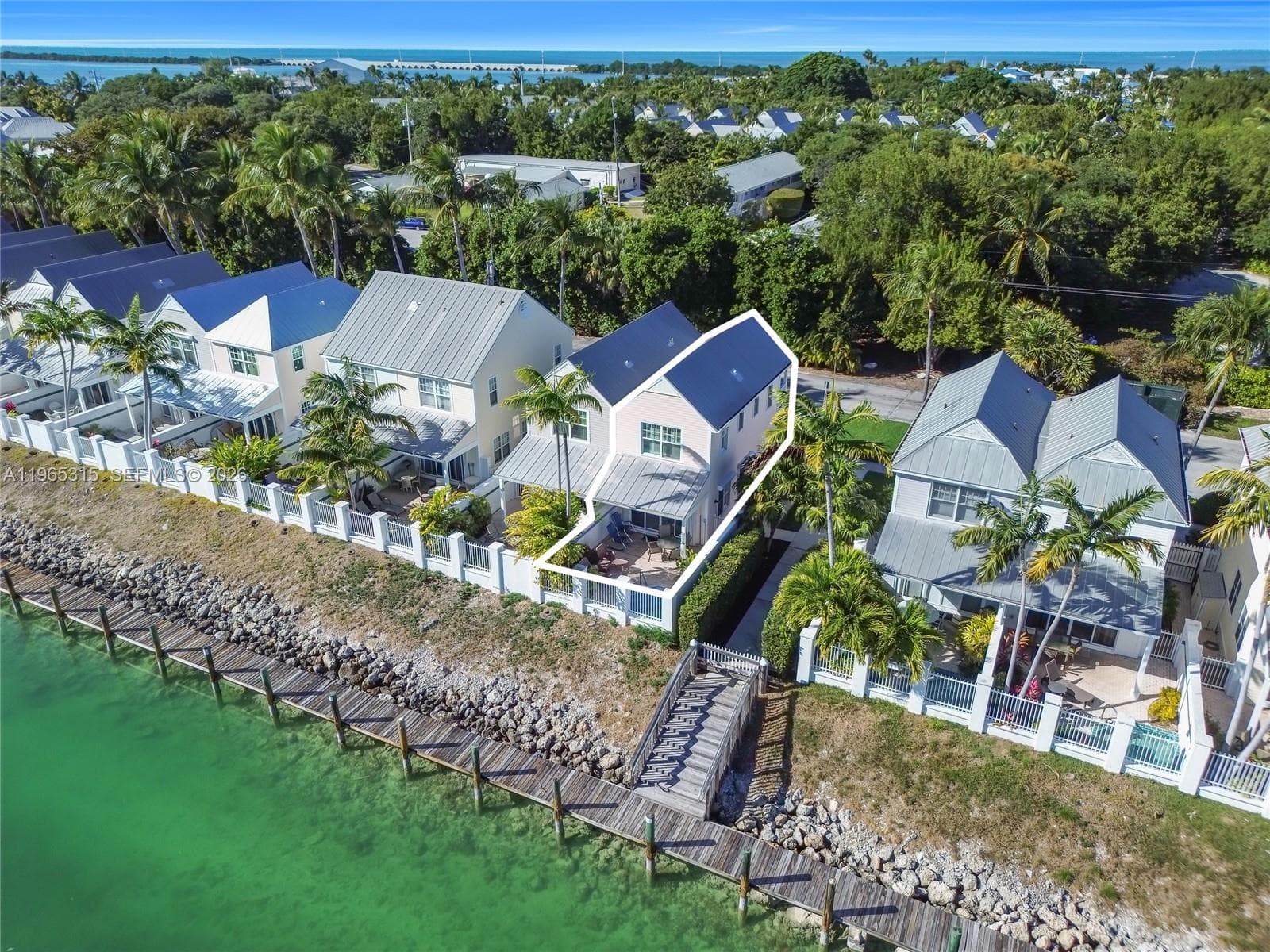 7026 Harbor Village Dr photo 21