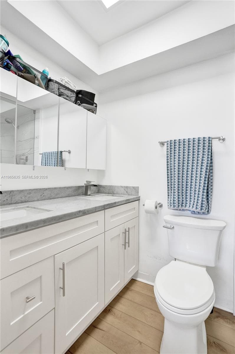 934 9th Ave 17 photo 11