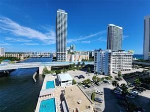 1817 S Ocean Dr 219 photo 1