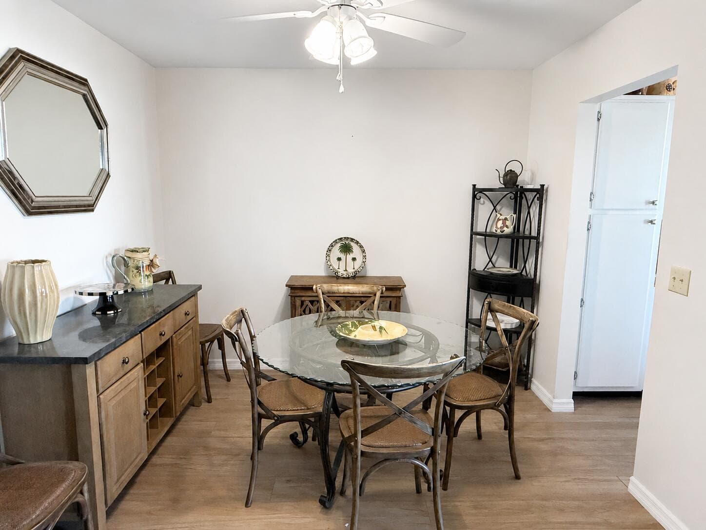 111 Shore Court #302 4