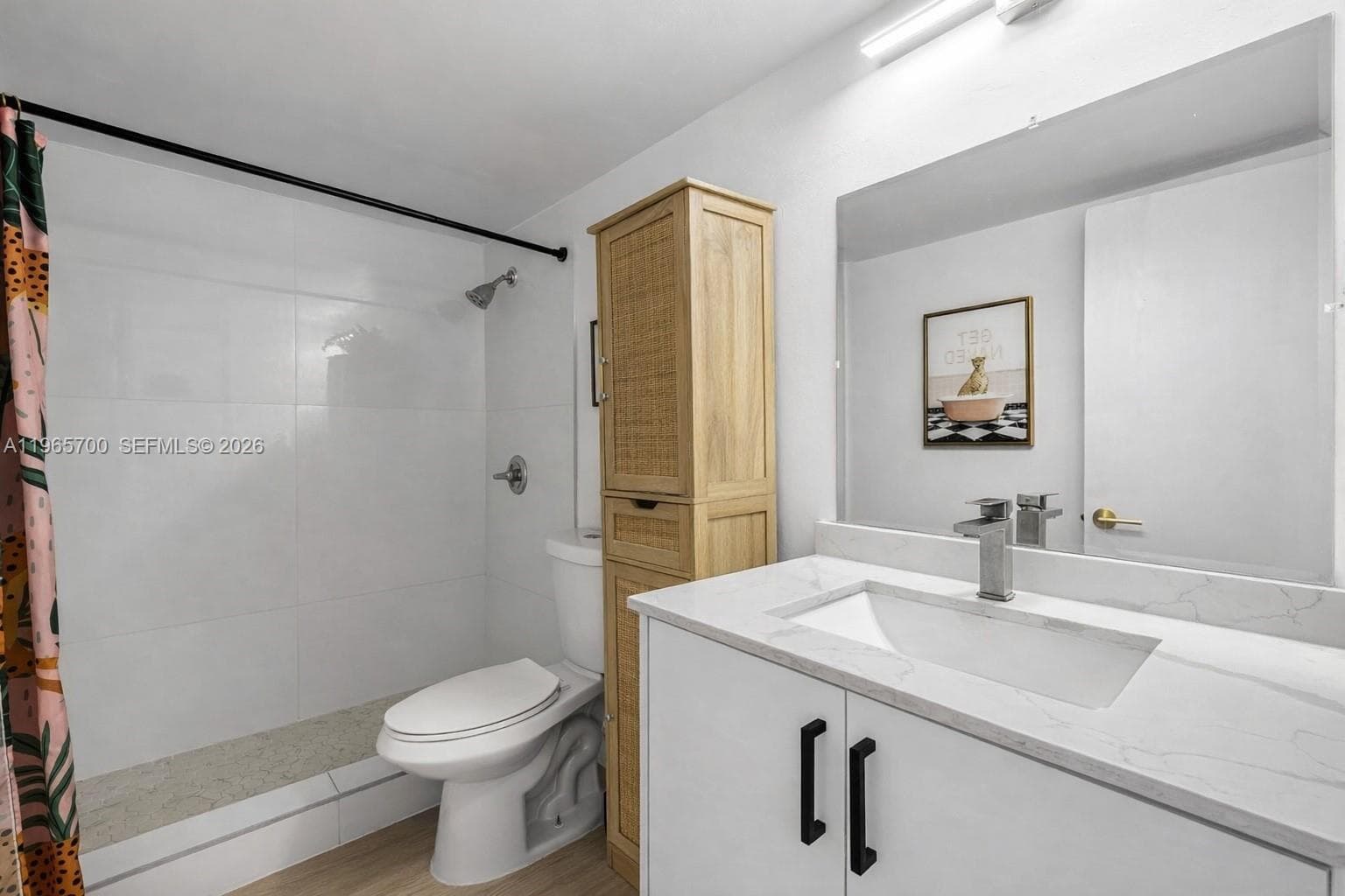 345 Ocean Dr 718 photo 7