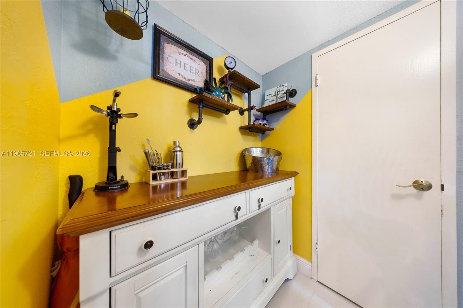3180 S Ocean Dr 607 photo 14