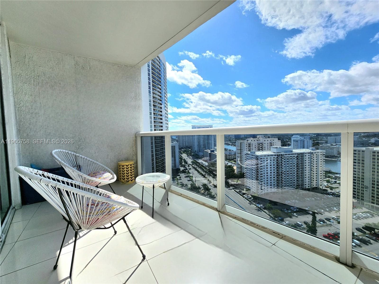1800 Ocean Dr 2406 photo 6