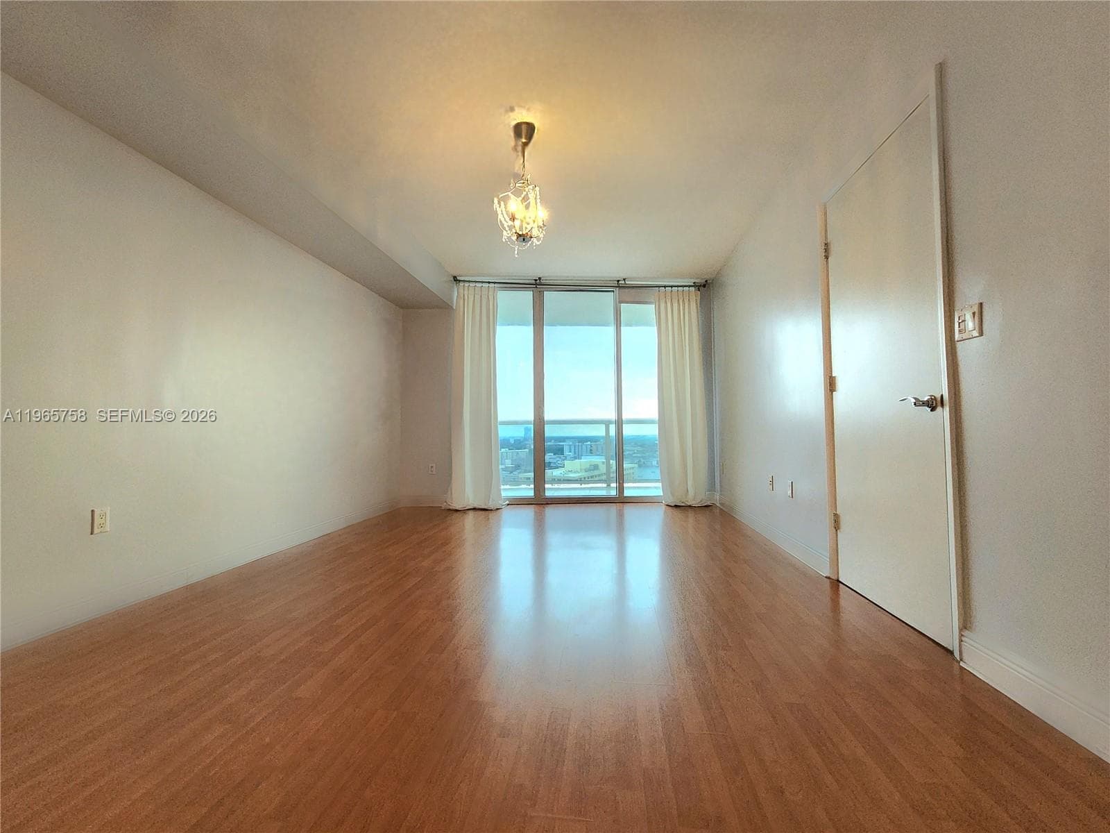 1800 Ocean Dr 2406 photo 14