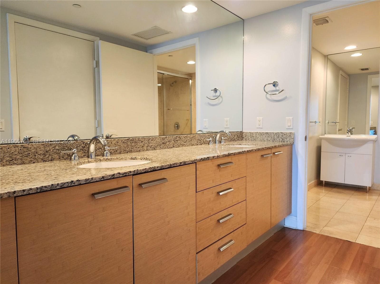 1800 S Ocean Dr 2406 photo 18