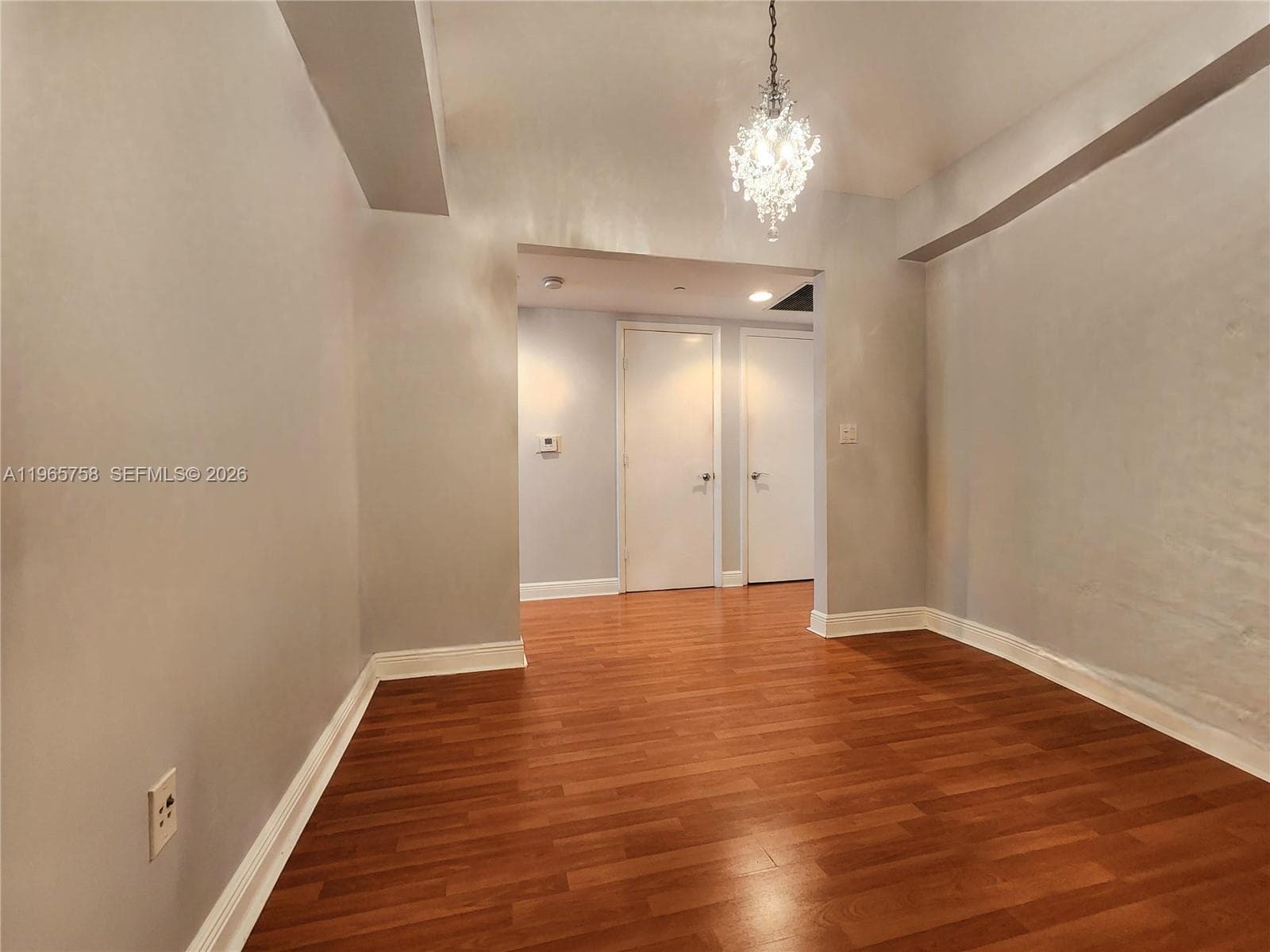 1800 Ocean Dr 2406 photo 11