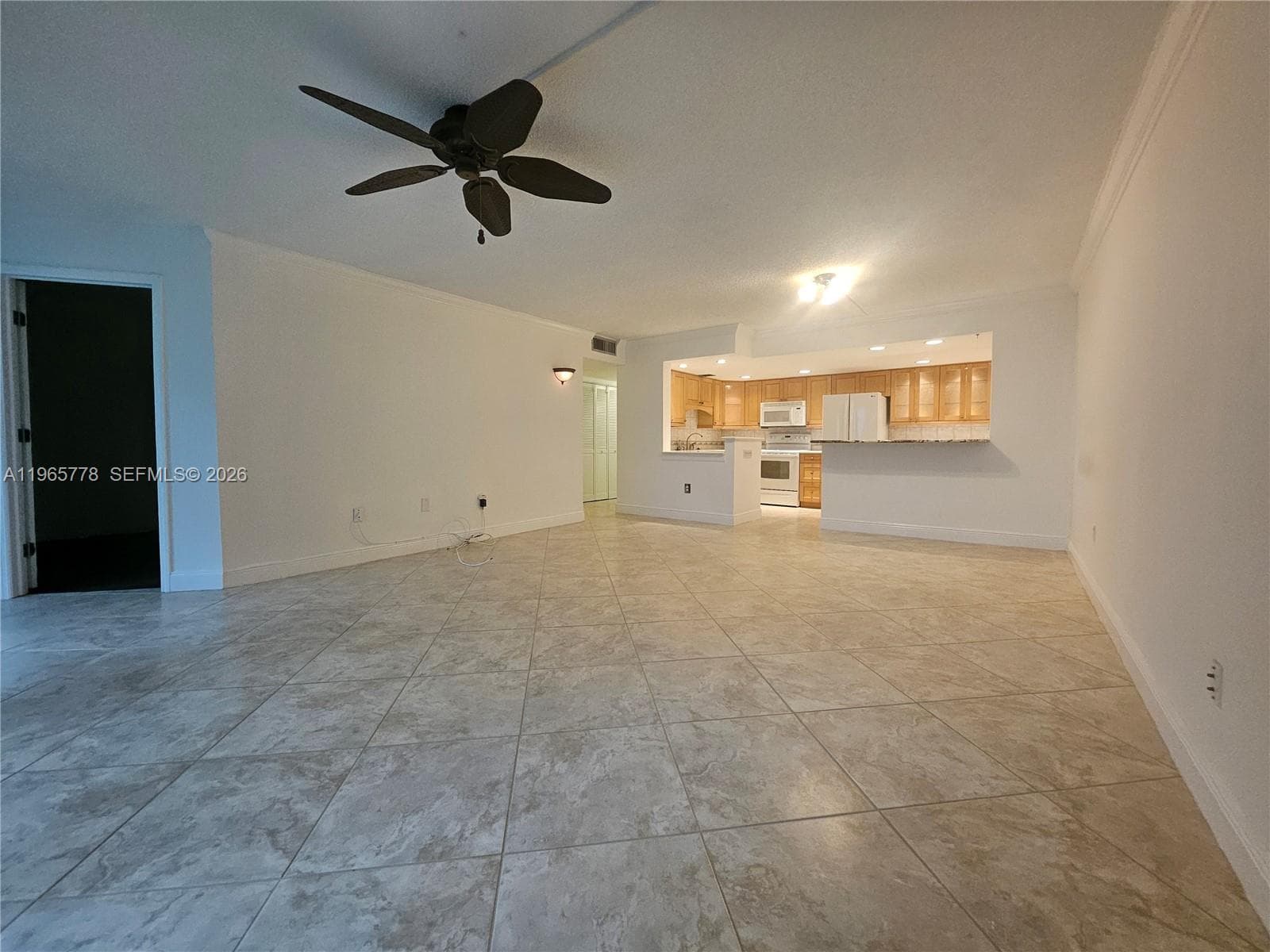1101 River Reach Dr 418 photo 16