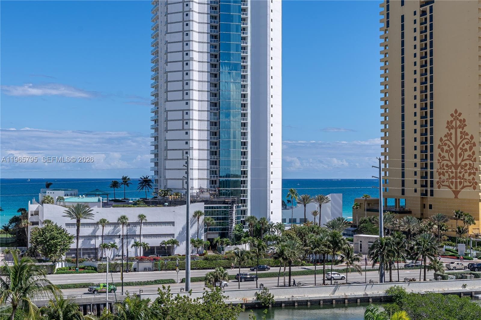 16400 Collins Ave 744 photo 6