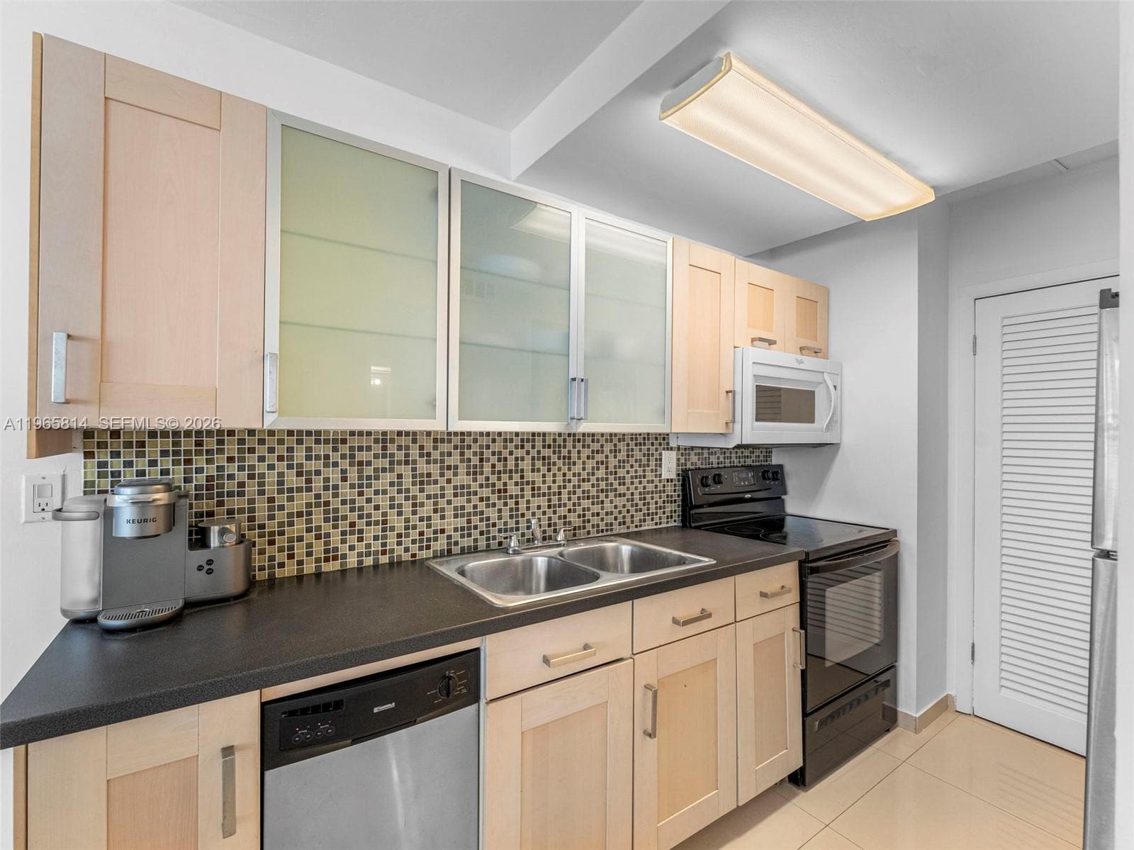 100 Lincoln Rd 417 photo 13