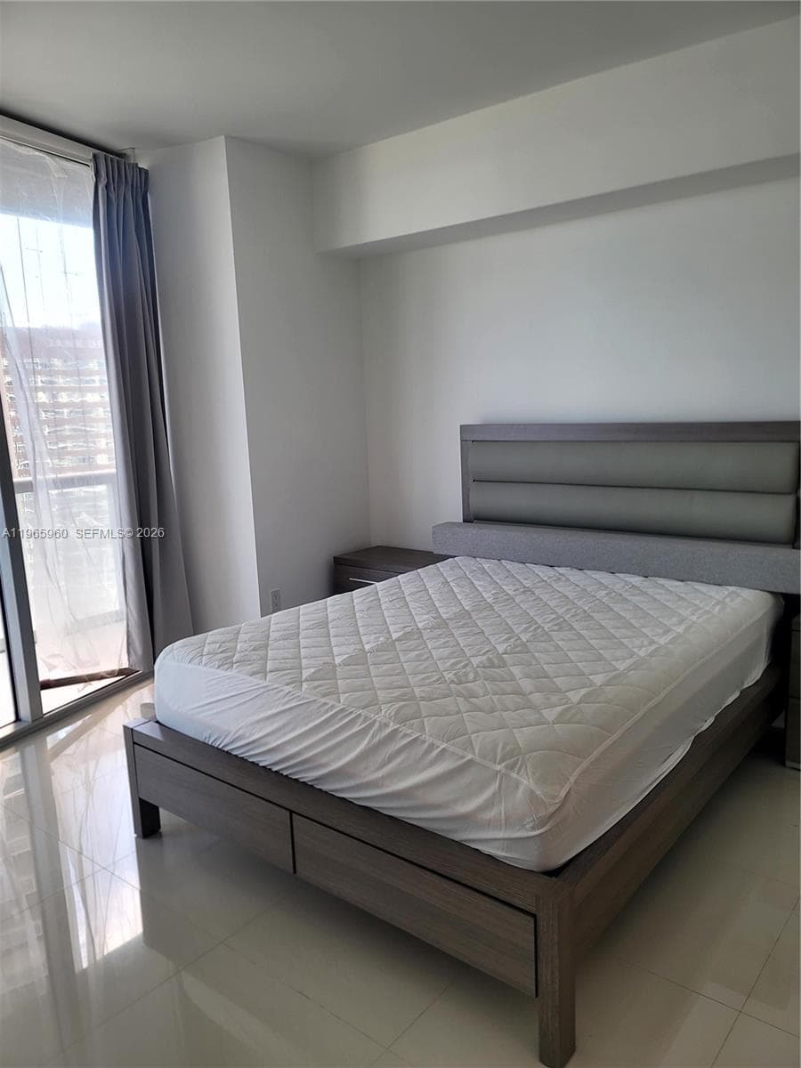 475 Brickell Ave 3709 photo 6
