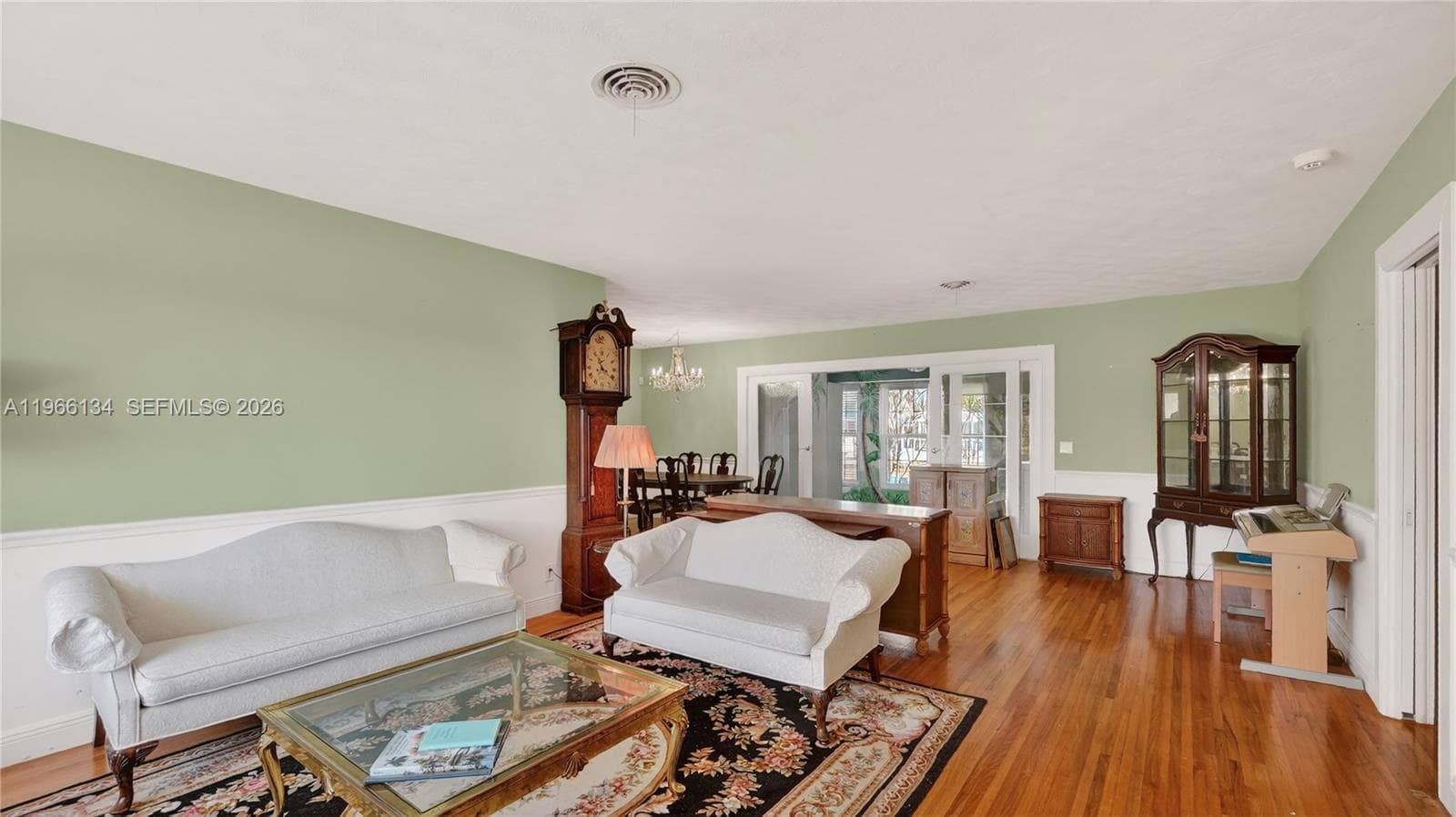 2831 Arthur St photo 10