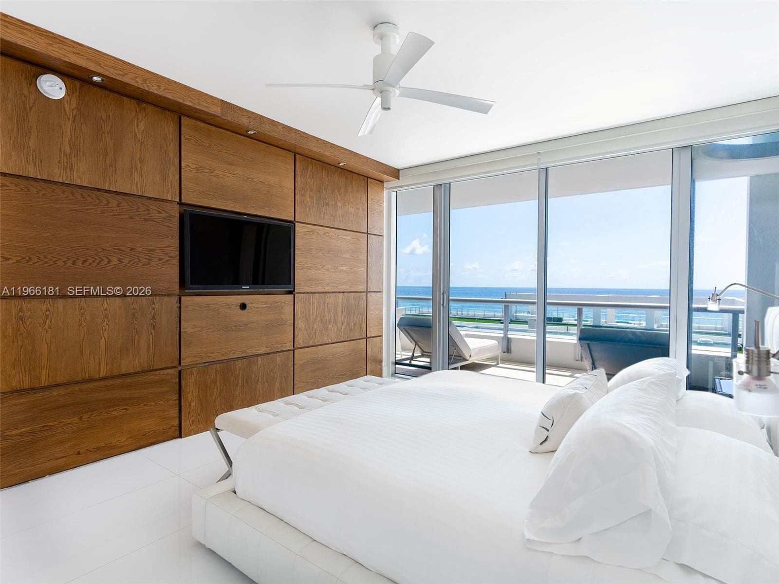 6799 Collins Ave 704 photo 9