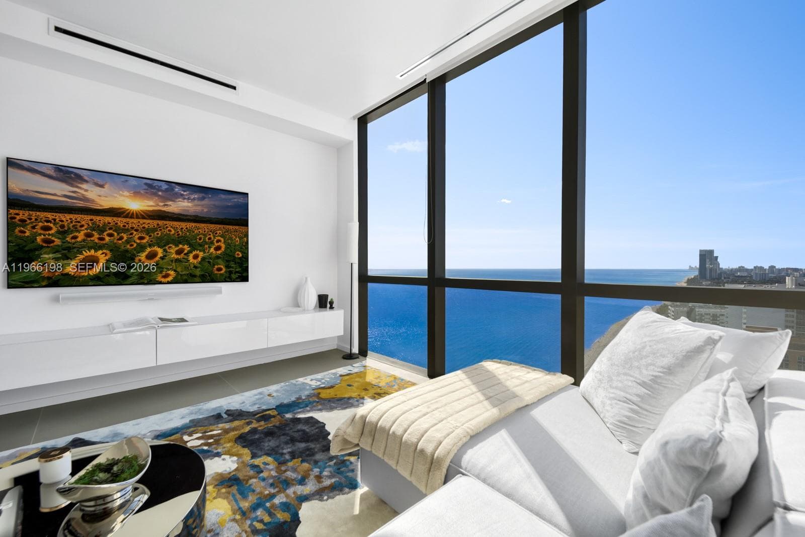 2000 S Ocean Dr 25B photo 3