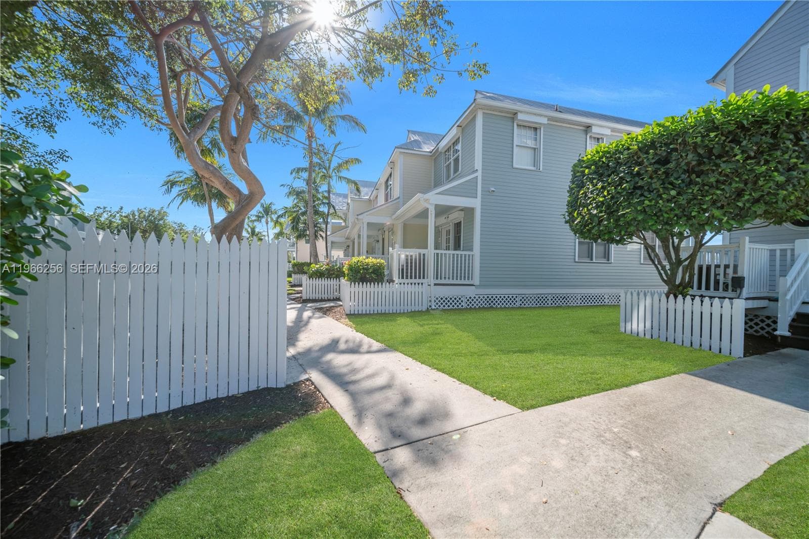 5075 Sunset Village Dr photo 15