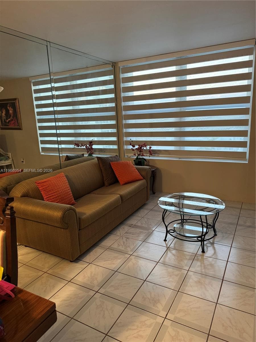 2899 Collins Ave 936 photo 25