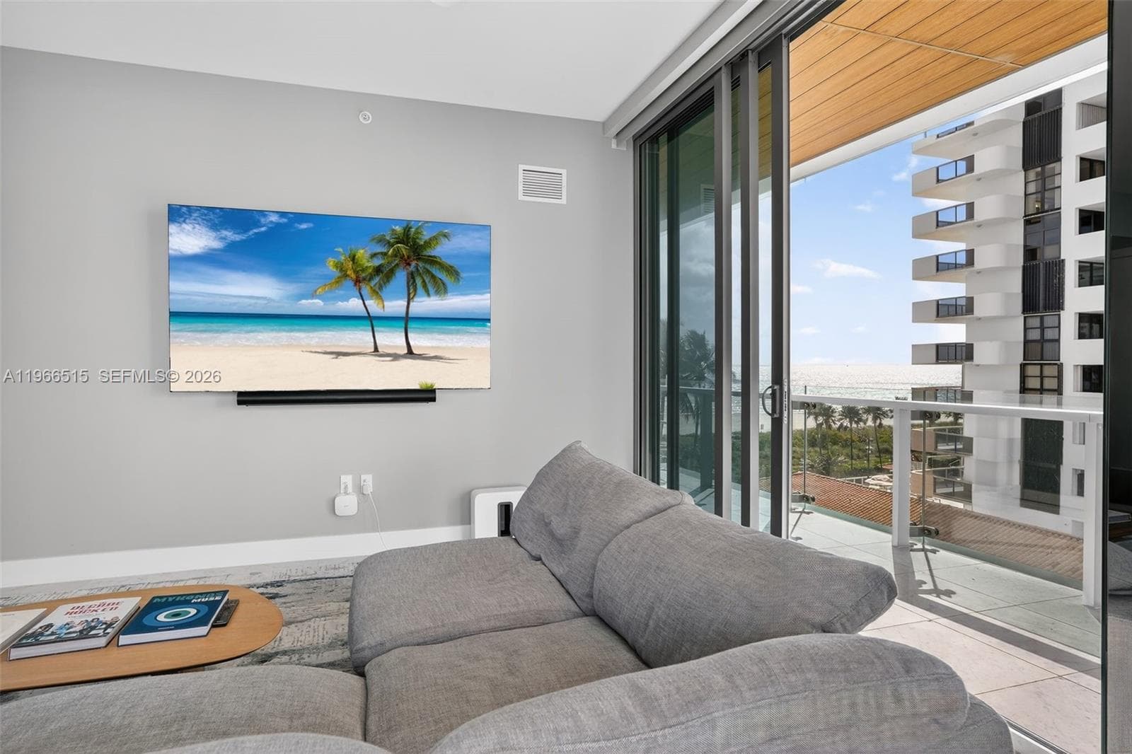 5775 Collins Ave 3