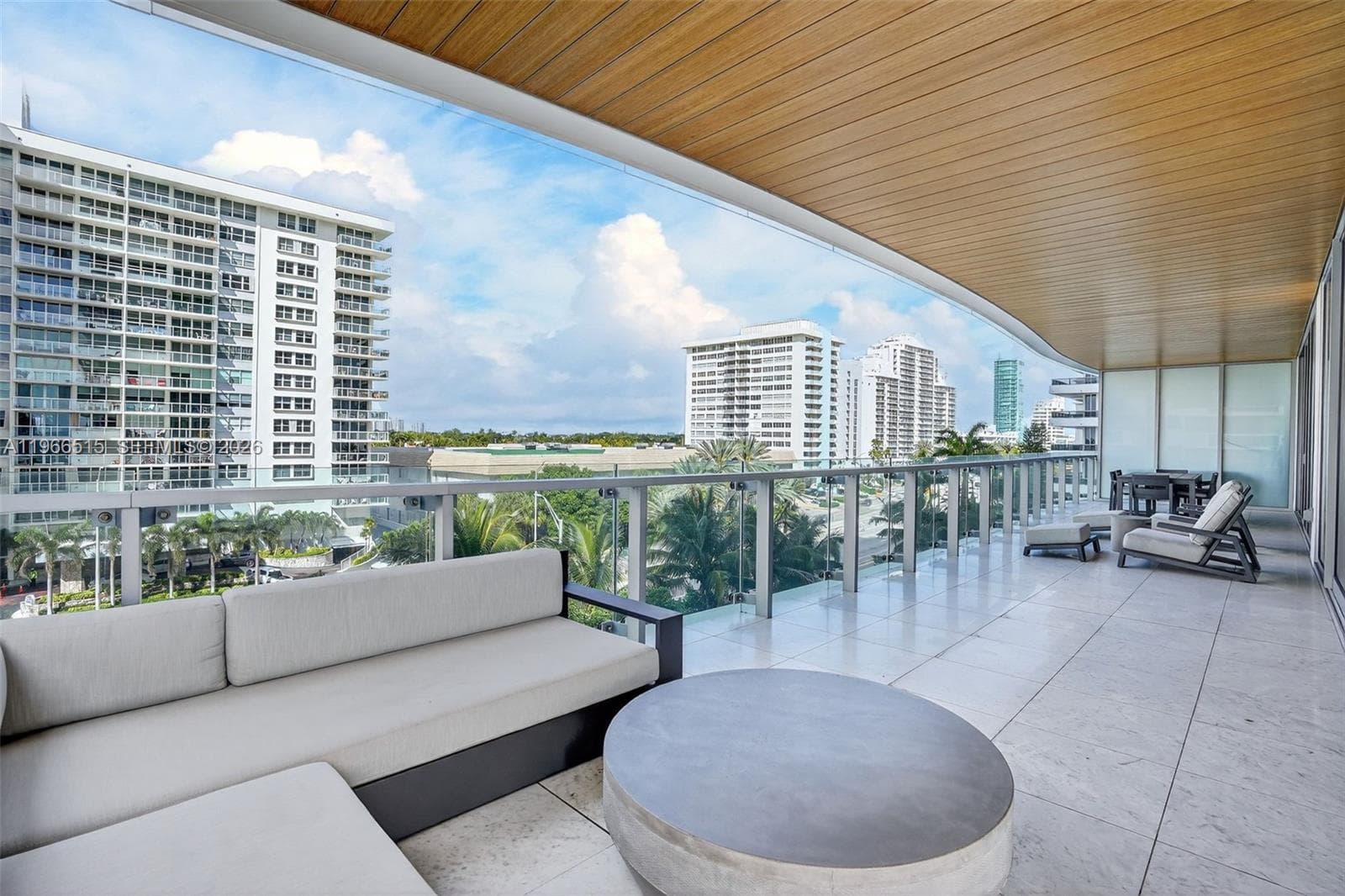 5775 Collins Ave 506 photo 10