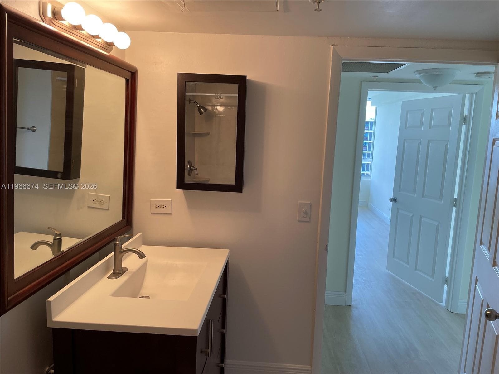 1500 Bay Rd 1458S photo 4
