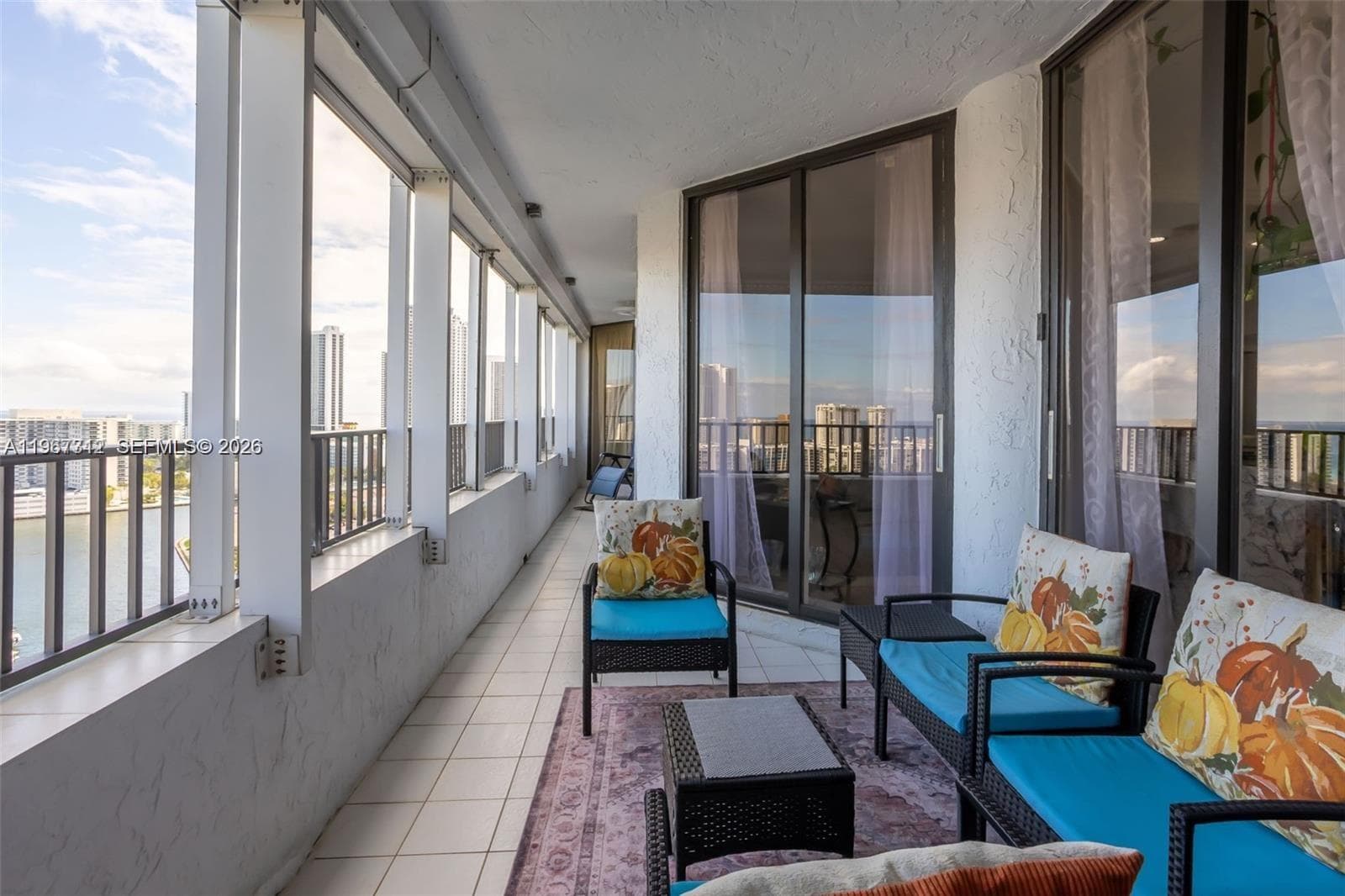 300 Three Islands Blvd 5