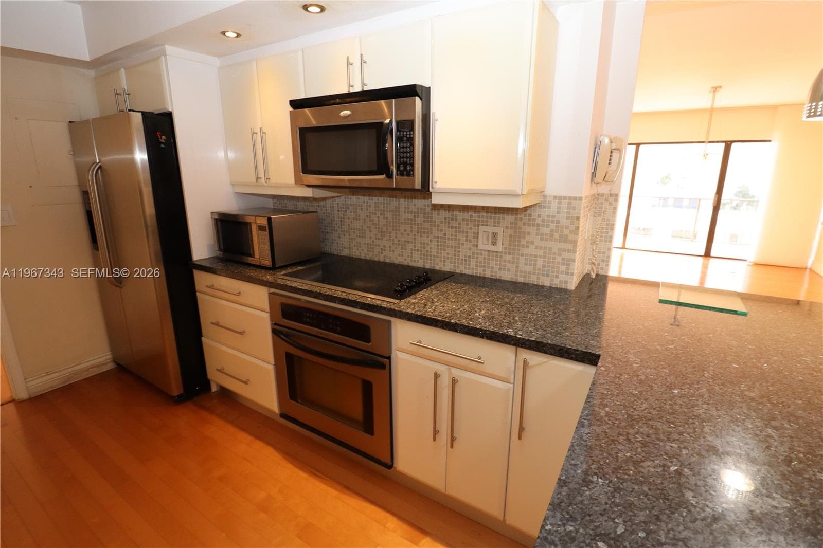 1800 114th St 608 photo 6