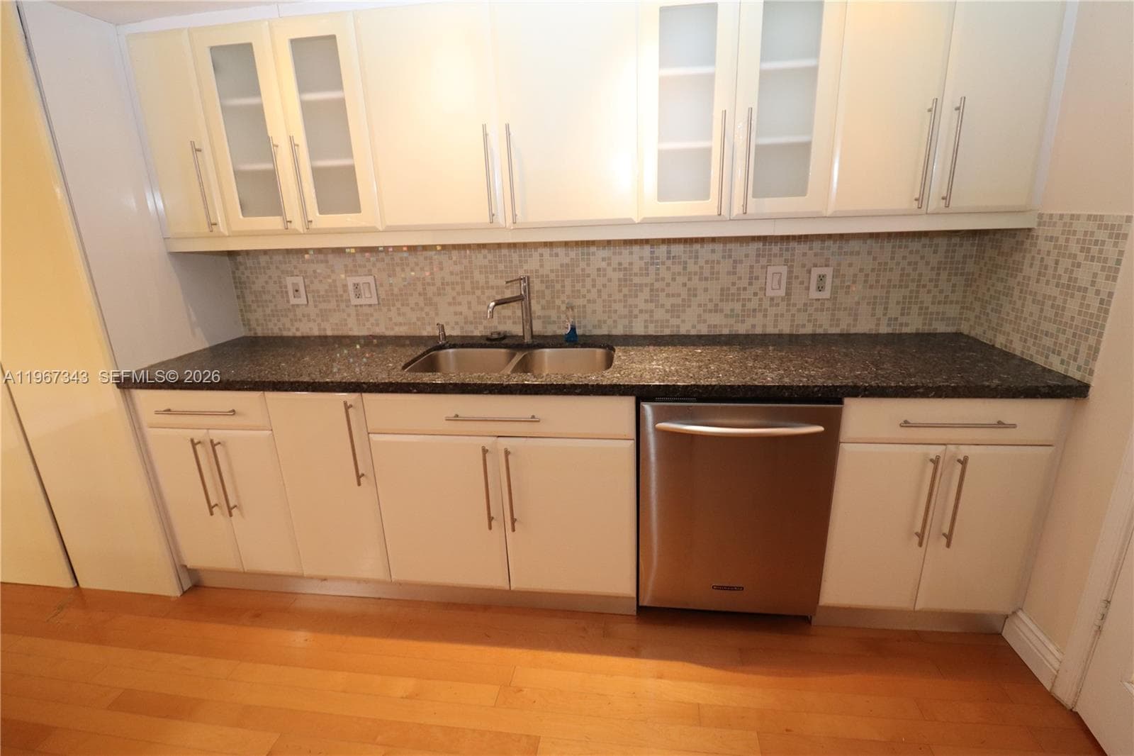 1800 114th St 608 photo 10