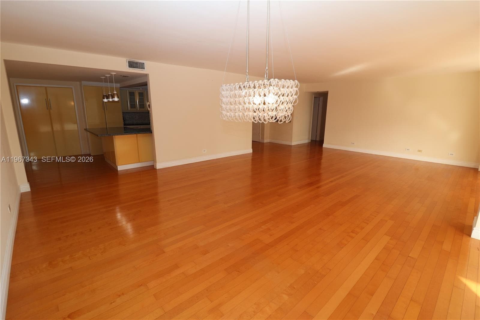 1800 114th St 608 photo 4