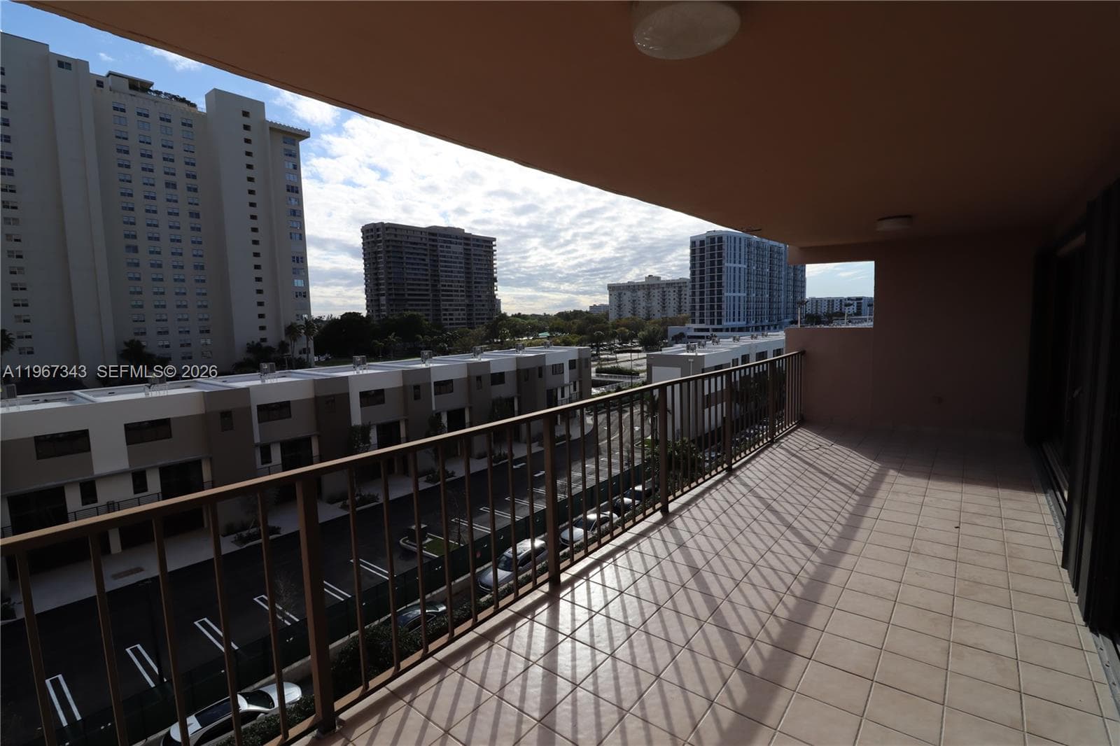 1800 114th St 608 photo 25