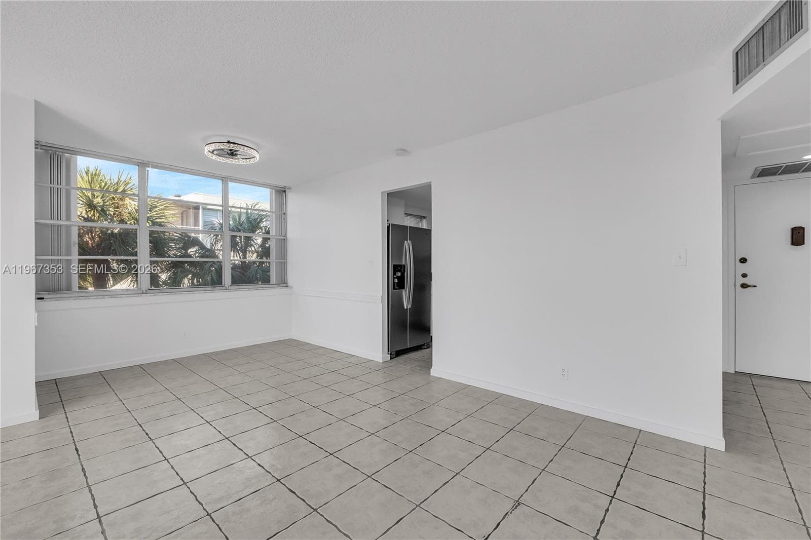 2781 Taft St 303 photo 8