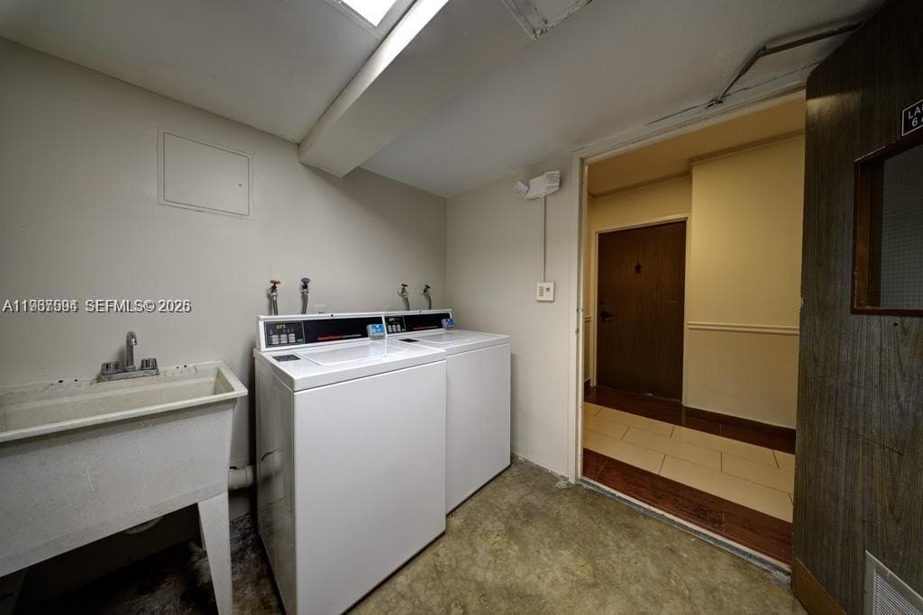 2899 Collins Ave 1203 photo 21