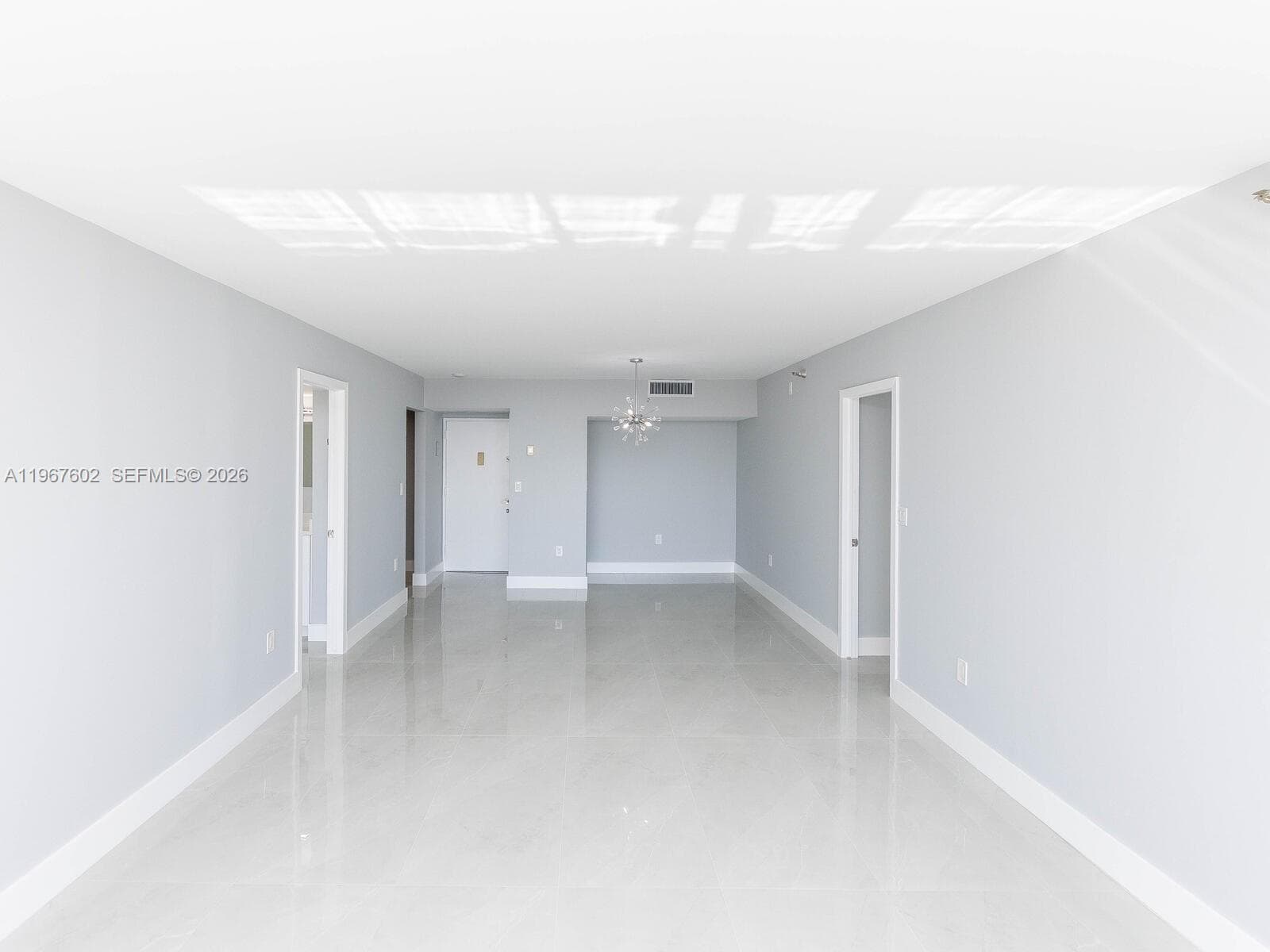 20505 E COUNTRY CLUB DR 634 photo 13