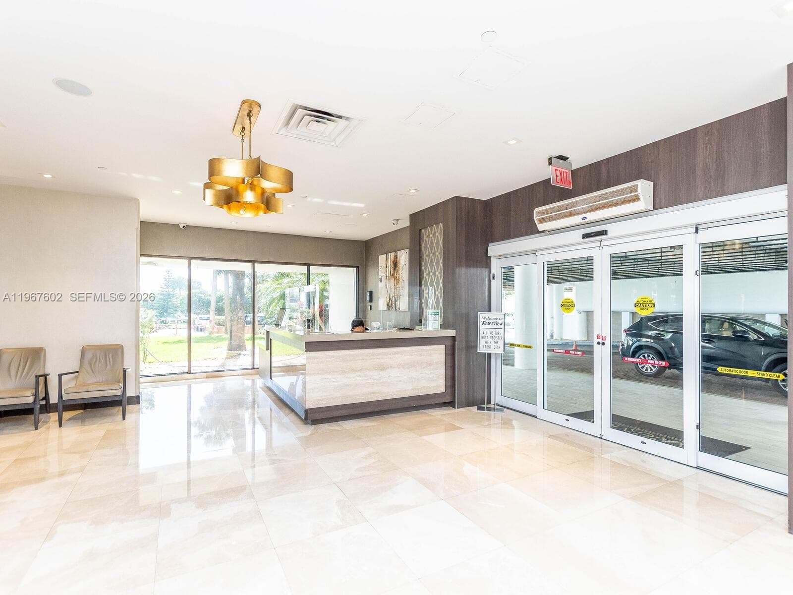 20505 E COUNTRY CLUB DR 634 photo 5