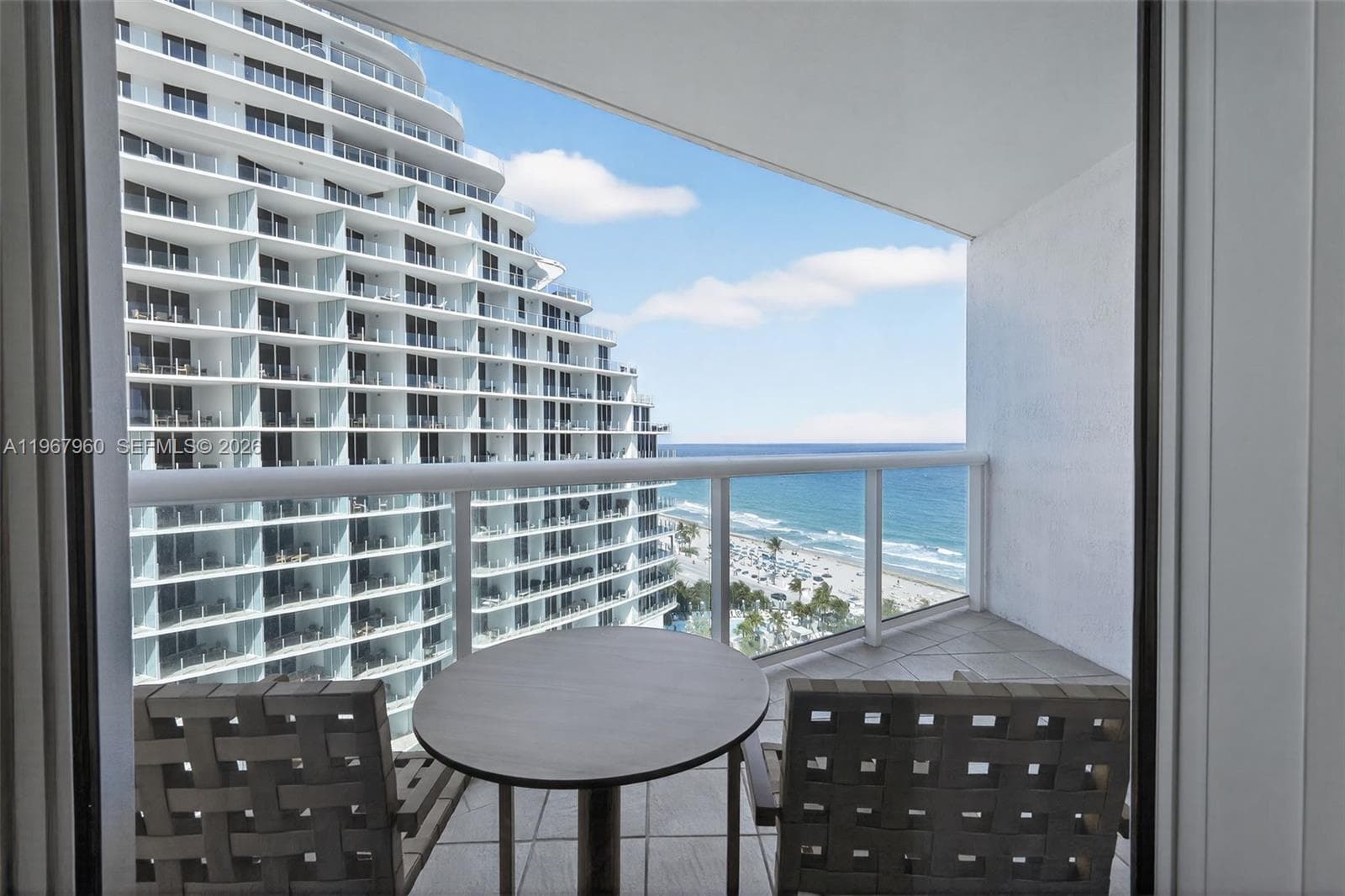 505 Fort Lauderdale Beach Blvd 1512 photo 2