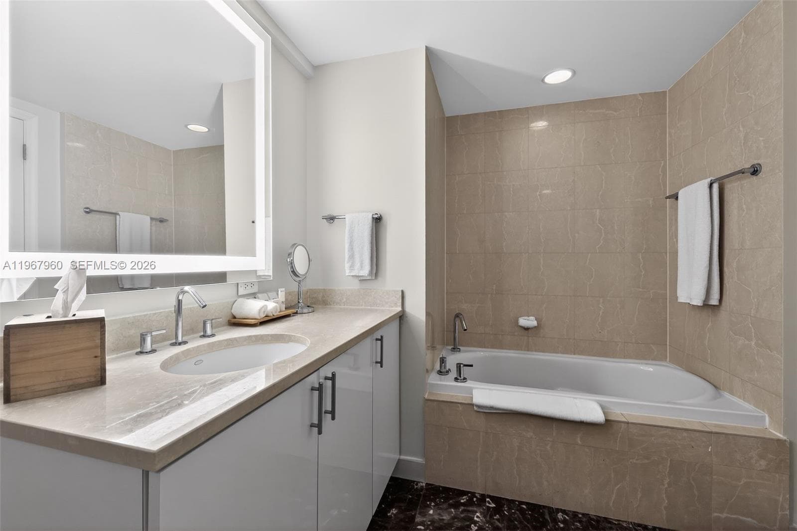 505 Fort Lauderdale Beach Blvd 1512 photo 18