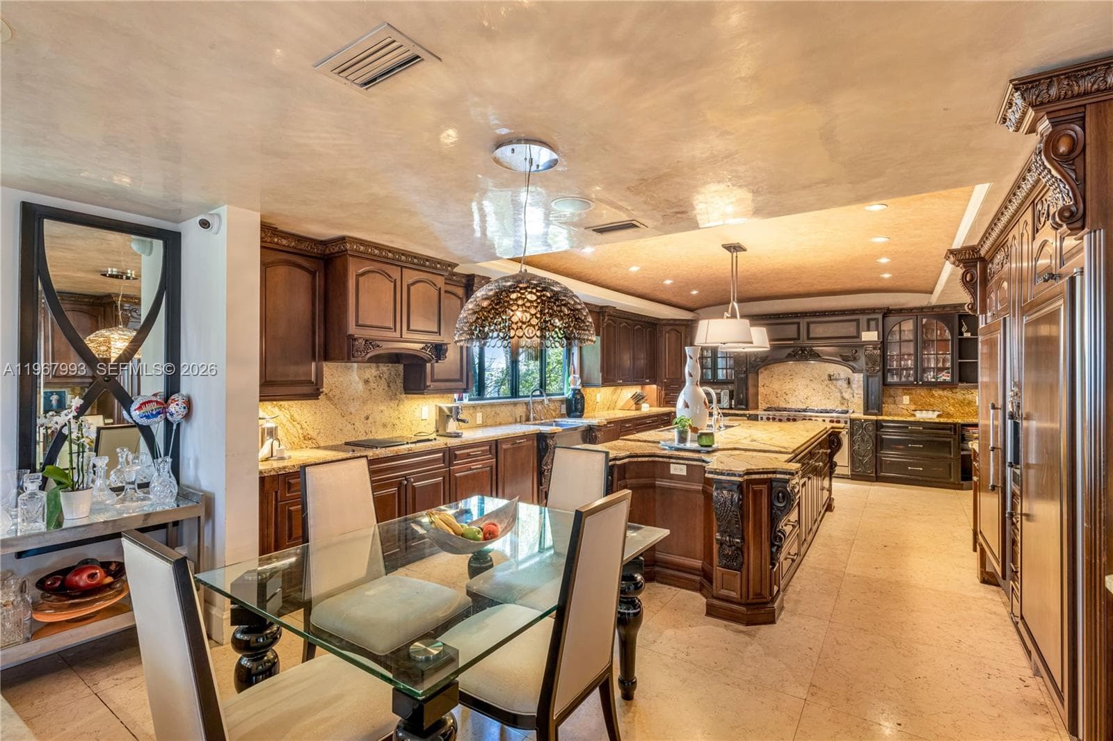 460 Costanera Rd photo 10