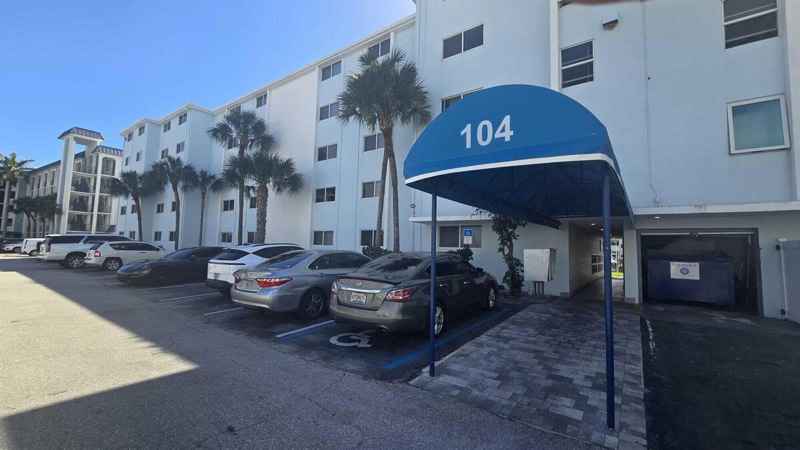 104 Paradise Harbour Boulevard #114 2