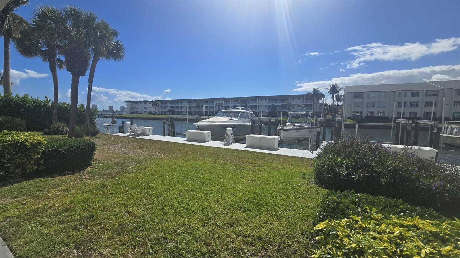 104 Paradise Harbour Boulevard #114 3