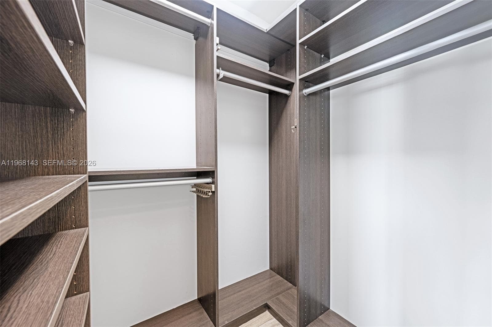 3301 NE 183 2209 photo 14