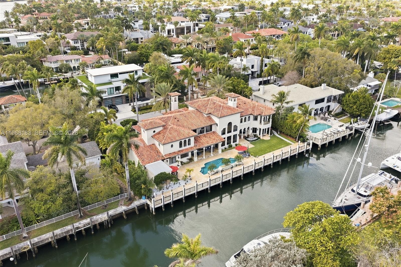 628 Coral Way 3