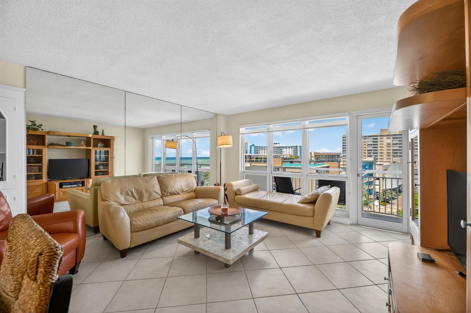133 N Pompano Beach Boulevard 708 photo 3
