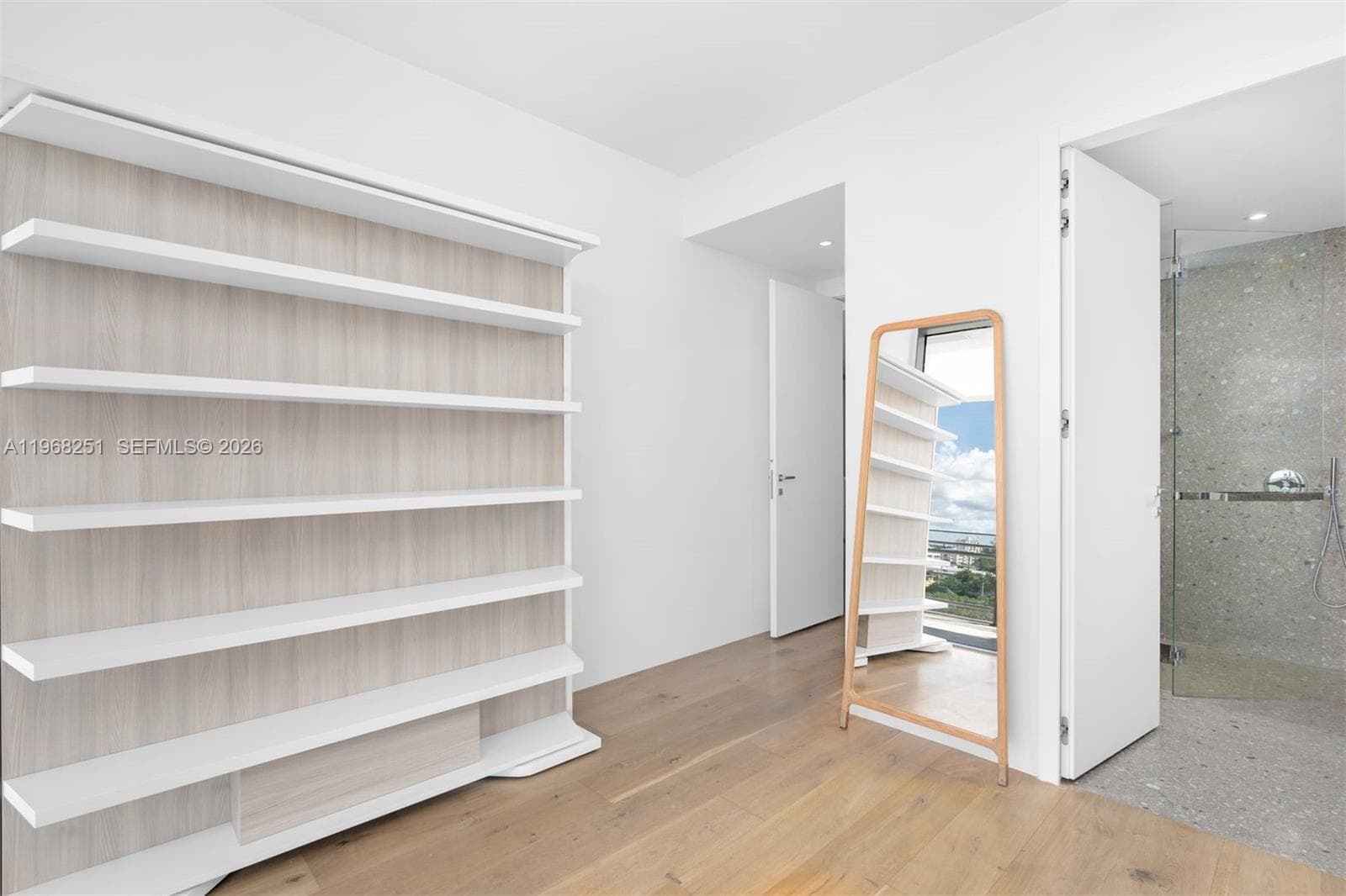 8701 Collins Ave 606 photo 24