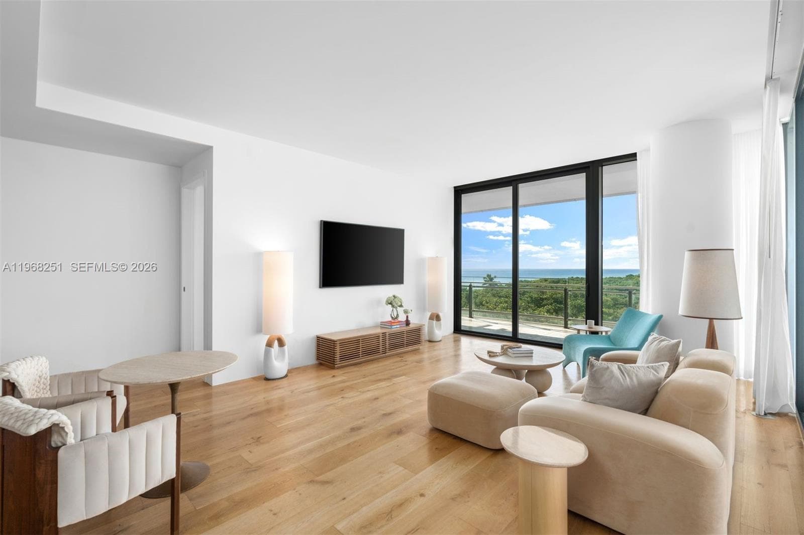 8701 Collins Ave 606 photo 18