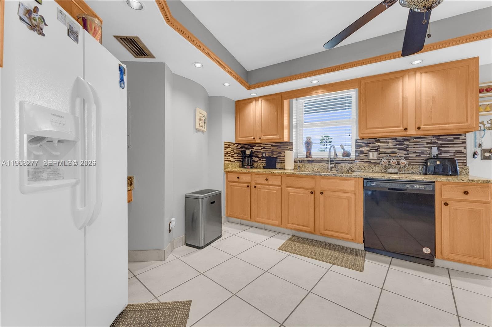 4100 Galt Ocean Dr 202 photo 11