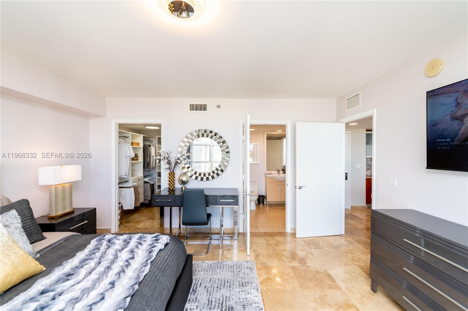 1830 S Ocean Dr 2907 photo 10