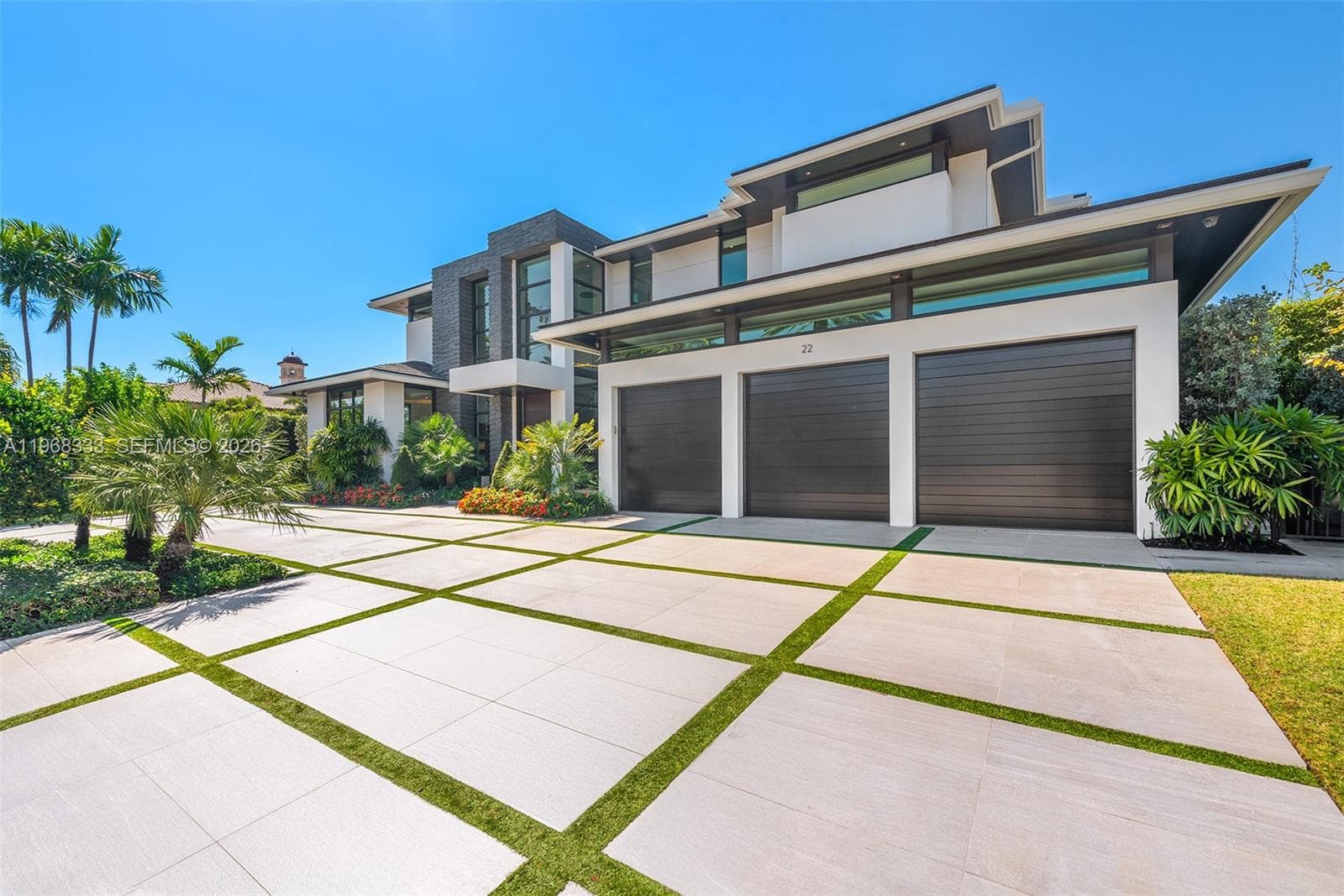 22 Isla Bahia Dr 3