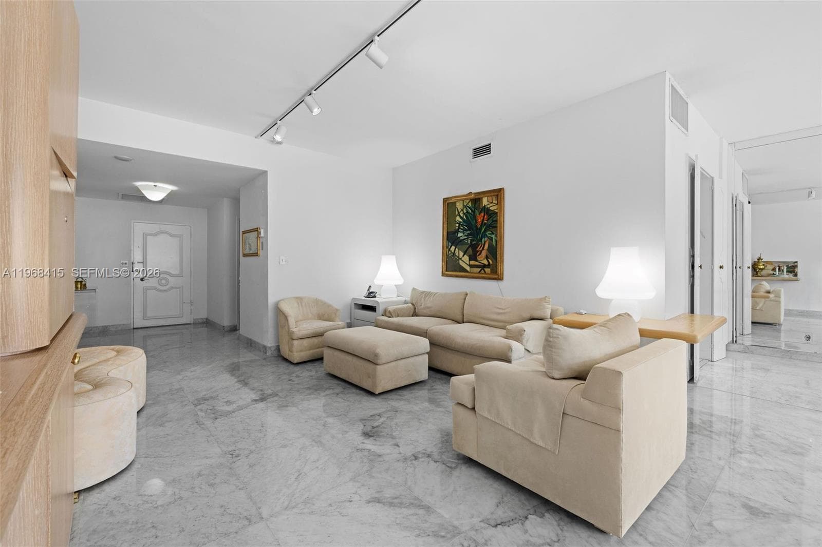 4925 Collins Ave 1A photo 6