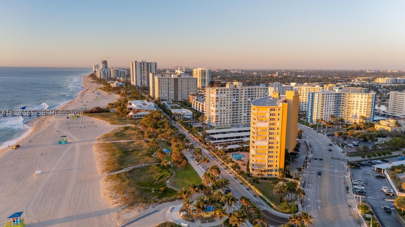 328 Ocean Blvd 1005 photo 23