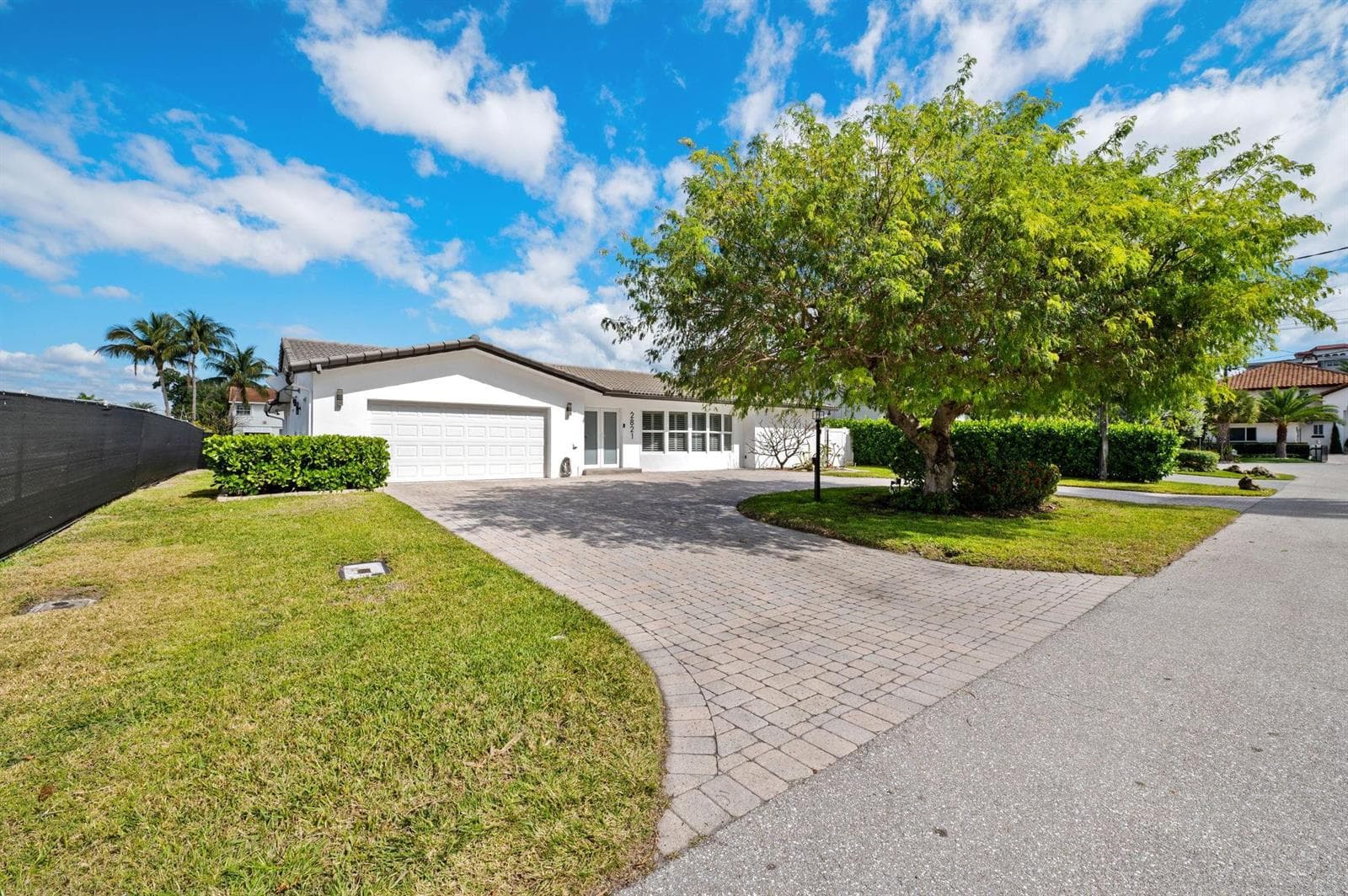 2821 NE 9th 4