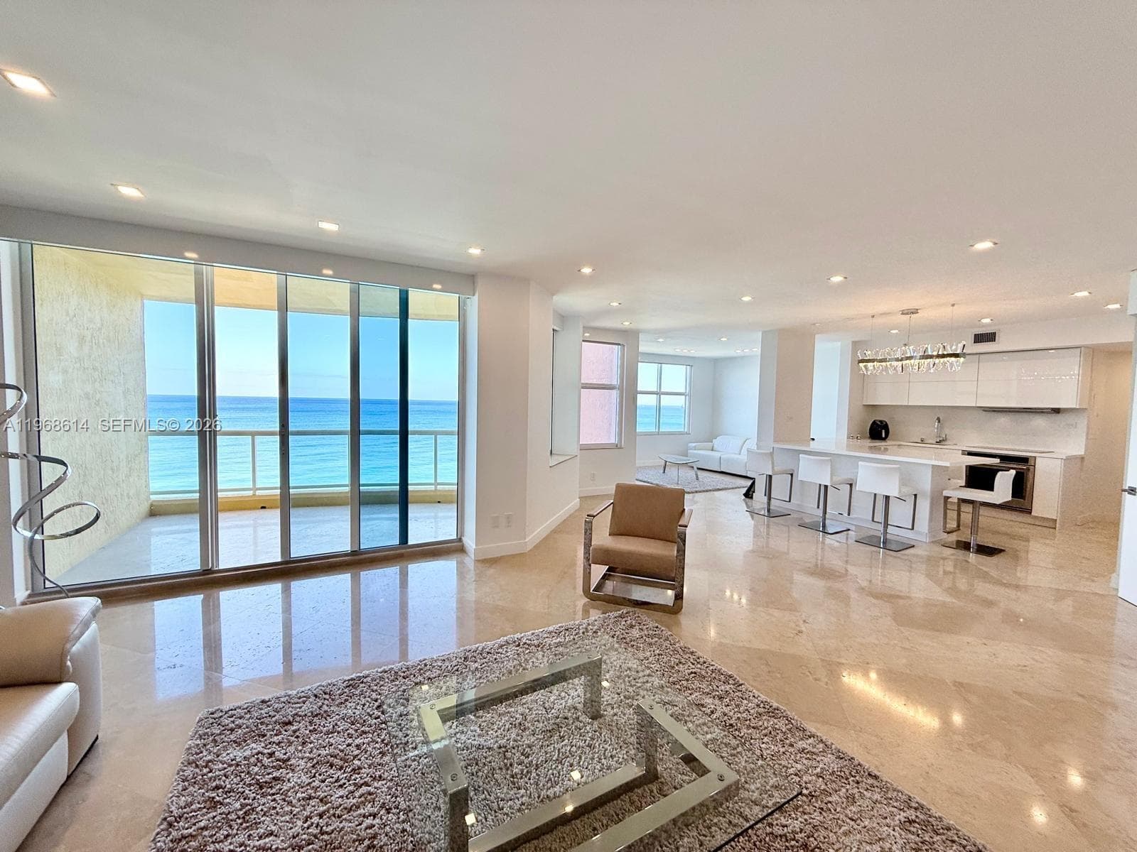 2100 Ocean Blvd 2