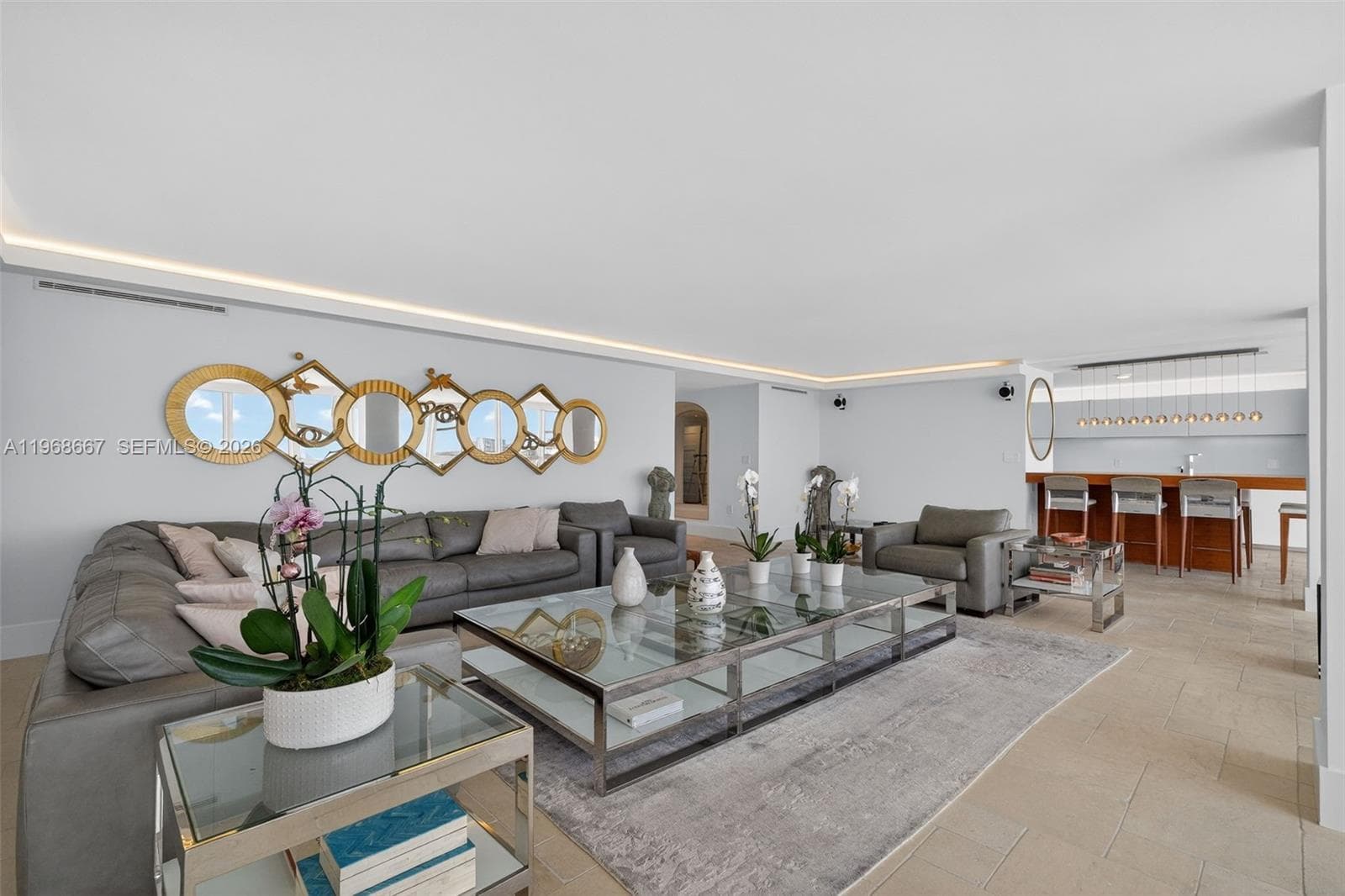 600 Grapetree Dr 11BN photo 6